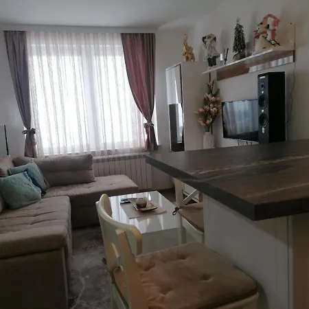 Ketigo Lux Копаоник