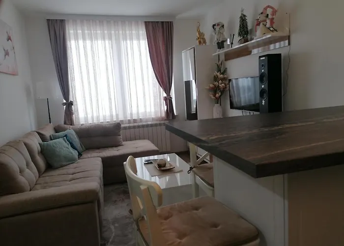 Ketigo Lux Κοπαόνικ